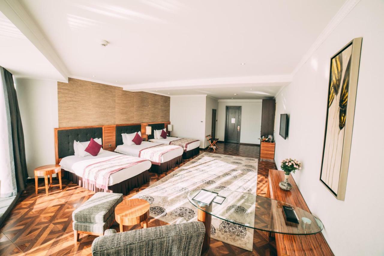 Damas International Hotel Μπισκέκ Εξωτερικό φωτογραφία